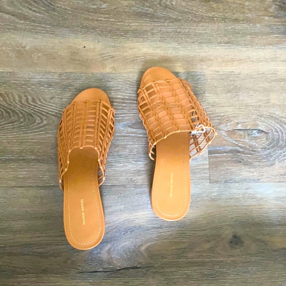 NWOB. Mansur Gavriel Tan Sandals 37